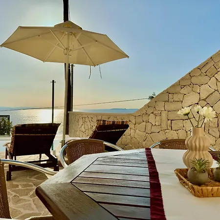 Villa Smile With Private Pool By Dadovillas Barbati