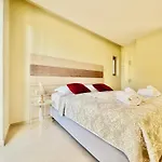 Smile With Private Pool By Dadovillas فيلة برباتي
