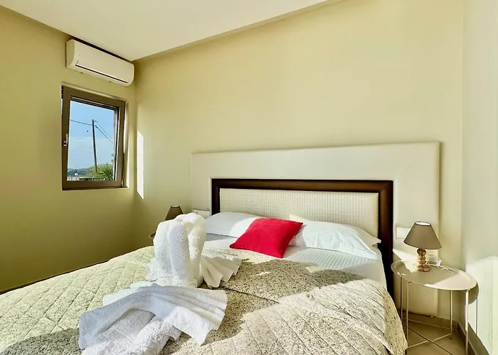 Smile With Private Pool By Dadovillas Vila *