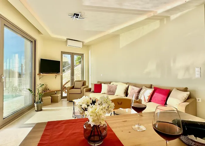 Smile With Private Pool By Dadovillas Vila Barbati