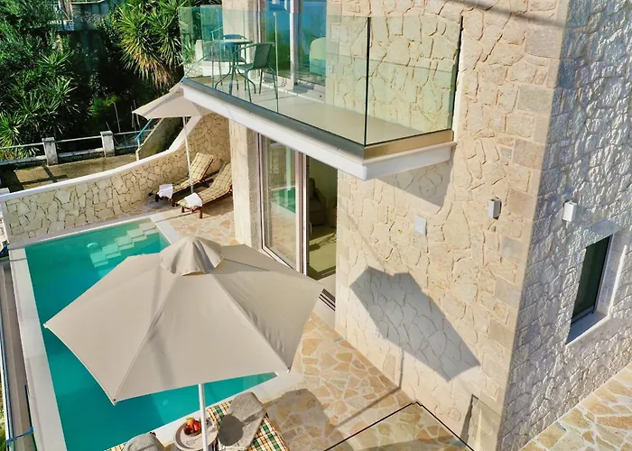 Smile With Private Pool By Dadovillas Barbati