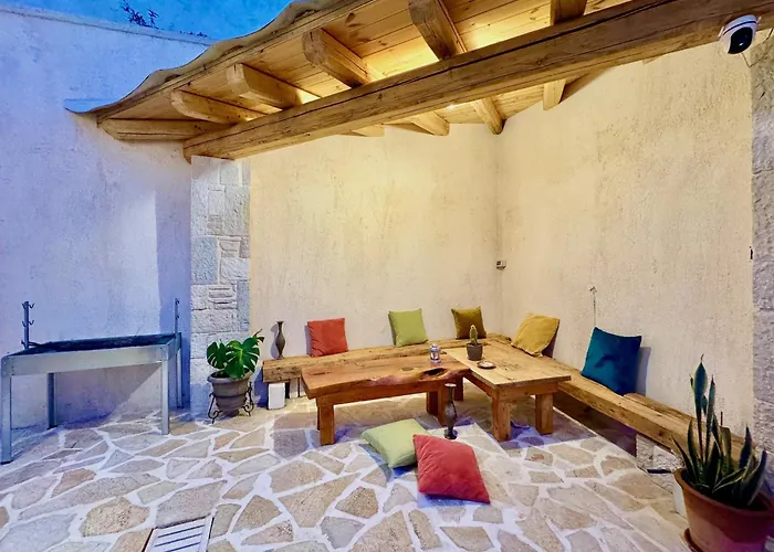 Smile With Private Pool By Dadovillas Vila