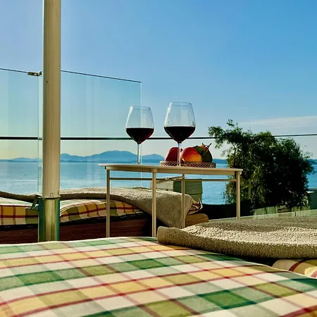 Smile With Private Pool By Dadovillas *