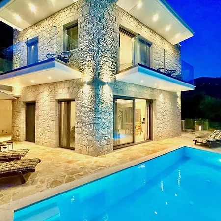 Villa Smile With Private Pool By Dadovillas *