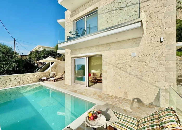 Smile With Private Pool By Dadovillas Villa *