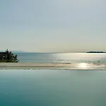 Smile With Private Pool By Dadovillas Villa *