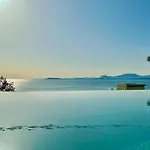Smile With Private Pool By Dadovillas *
